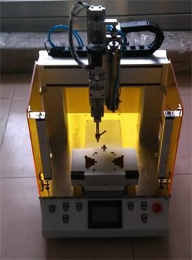 青島永鑫誠自動螺絲機(jī)-螺絲機(jī) 自動擰螺絲機(jī) 自動化設(shè)備-